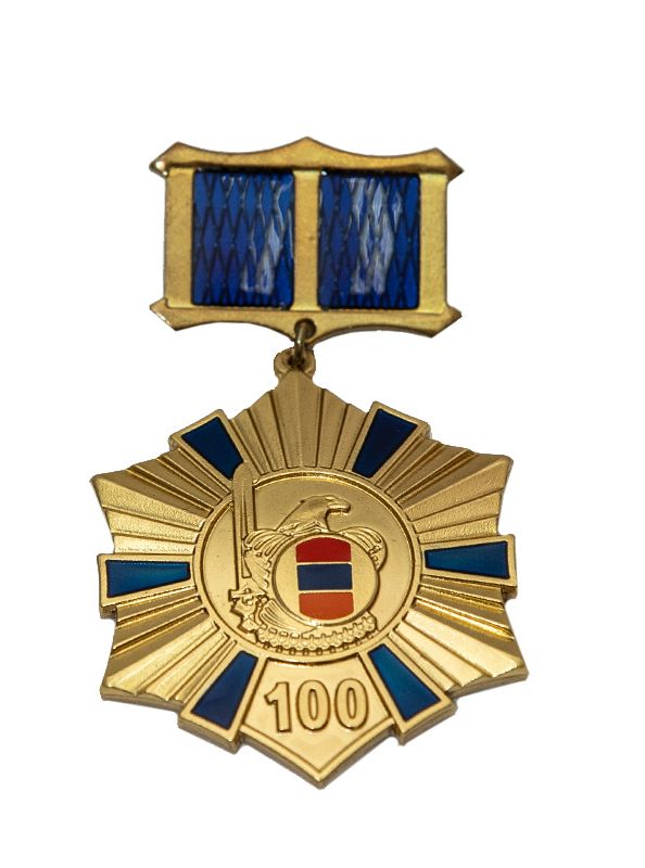 100_amyak1.jpg